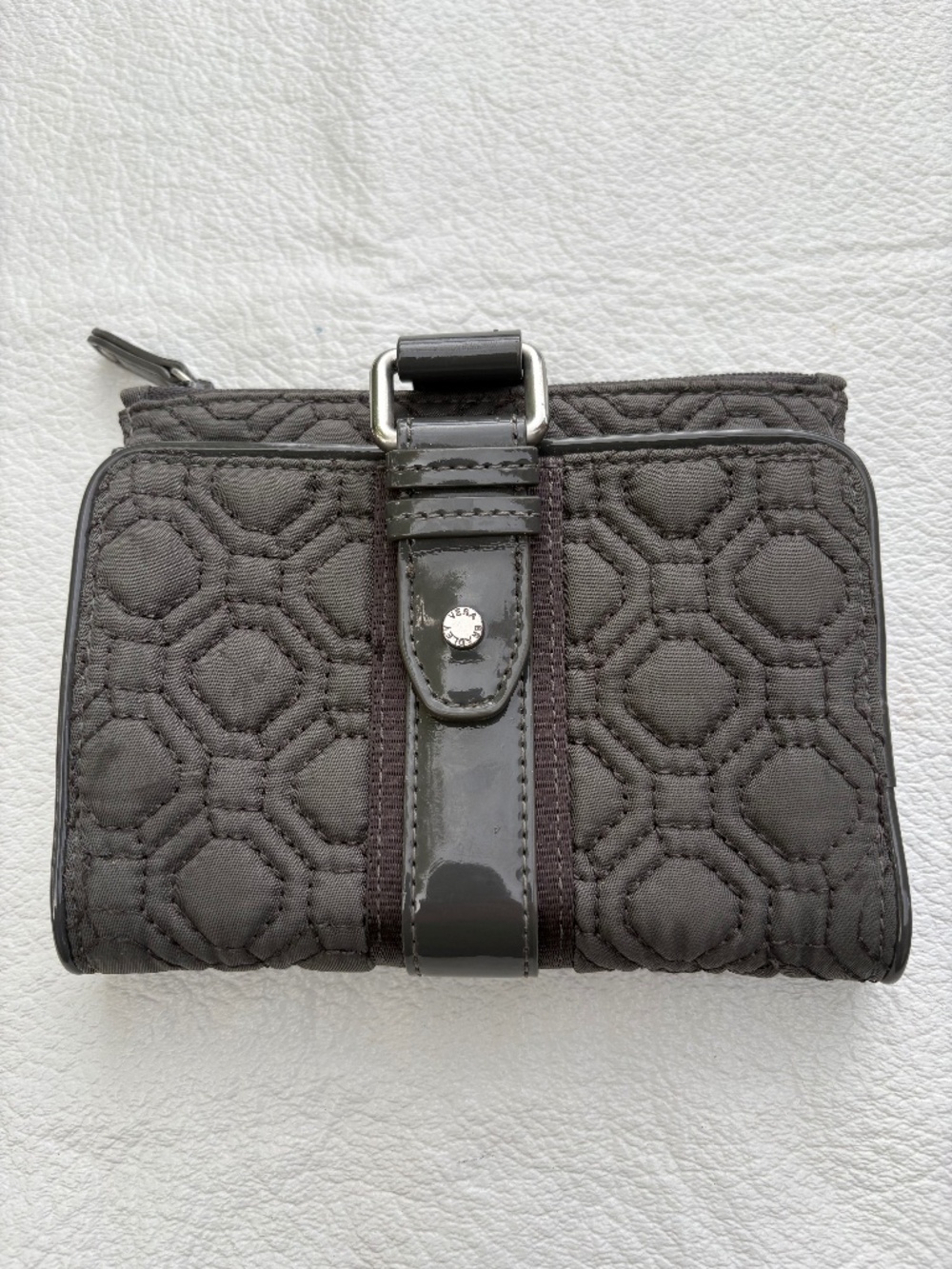 Vera Bradley Gray Quilted Organizer Wallet Magnetic Snap Closure